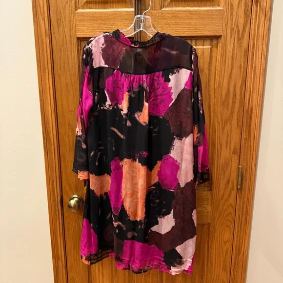 Diane von Furstenberg Layla Silk Printed Dress Color: dancing explosion Size: 12 - Picture 4 of 9